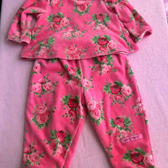 Betsey Johnson rose print velvet velour tracksuit Pink baby infant Pajamas 0-3 - Picture 4 of 7